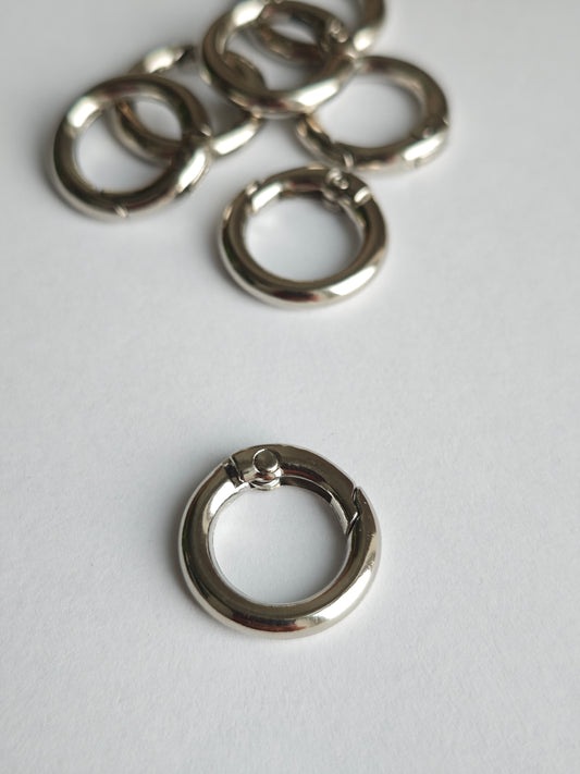 Kleiner Karabinerring